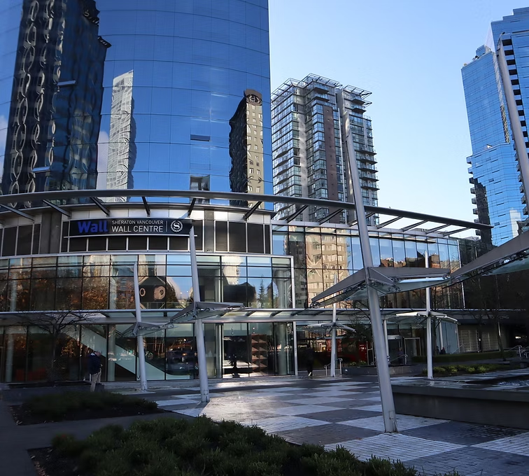 Sheraton Vancouver Wall Centre